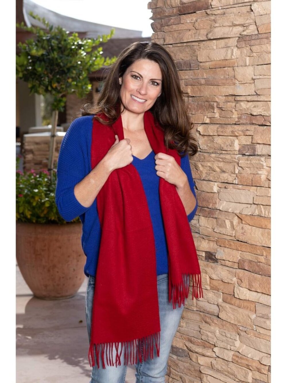 〽️Women's Red Solid Virgin Wool Warm Soft Luxurious Imported Scarf